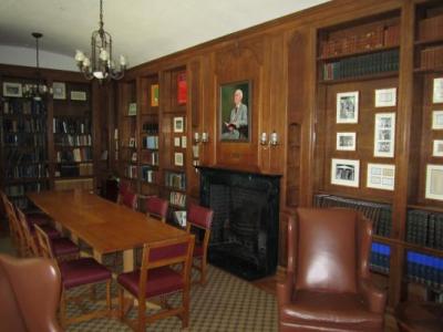 Raleigh Fitkin Auditorium - Yale University Library